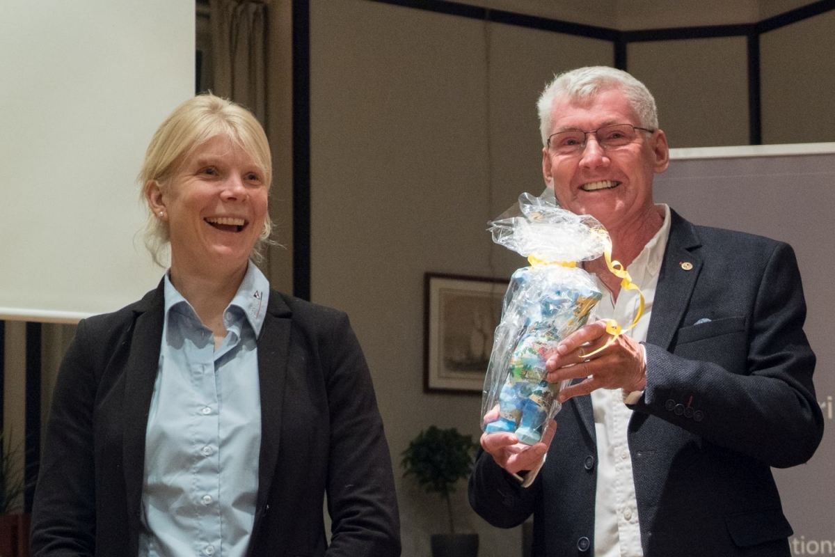 Svenja Weger, Dr. Constantin Elfe. Foto: © Hans Glave